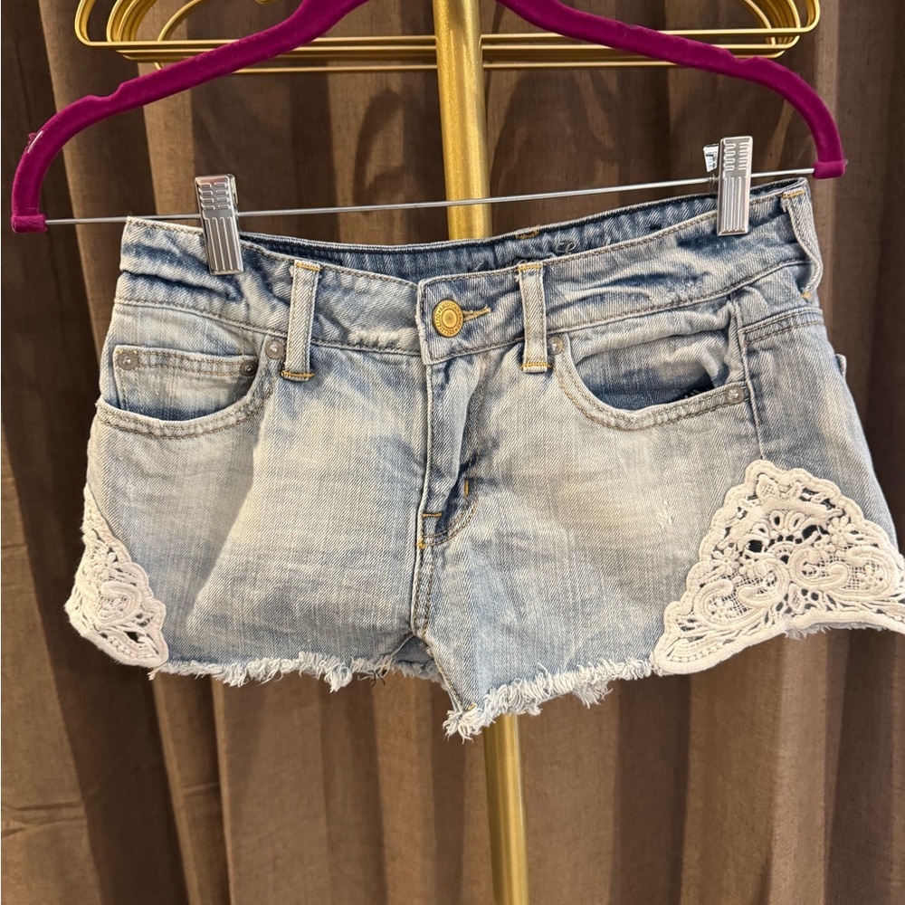 American Eagle Light Wash Jean Shorts with Lace Trim